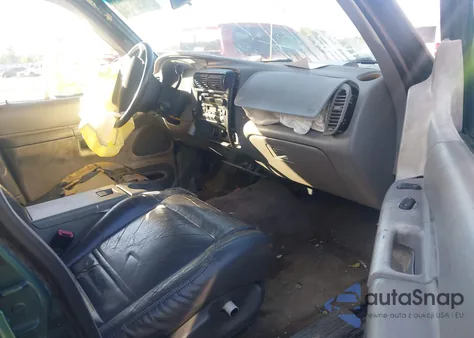 2000 Ford Explorer Xls z USA, uszkodzony, nr VIN 1FMZU62X3YUB73486